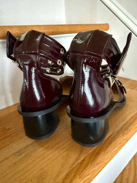 Ganni Chunky Buckle Open-Cut Pumps Burgundy Faux Leather  40  (US 9–9.5) - Picture 7 of 11